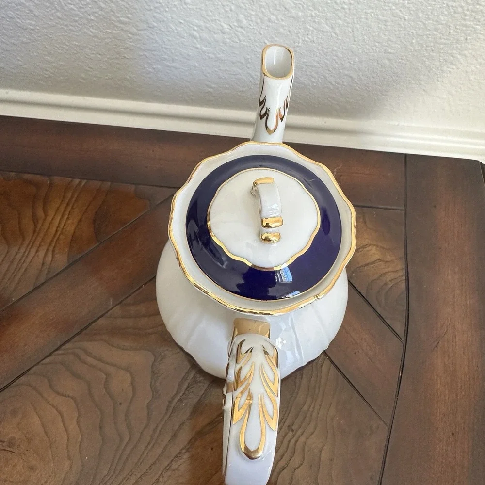 Zsolnay Hungary Pompadour‎ III Teapot 6.75 Inch Cobalt Blue 18kt Gilded Signed